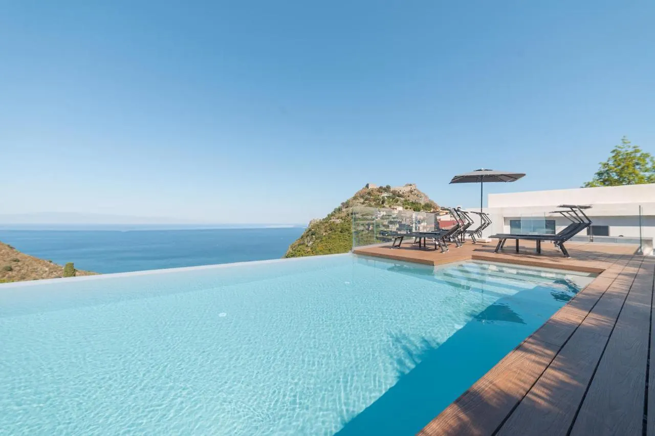 The View Luxury Apartments Taormina 0*,