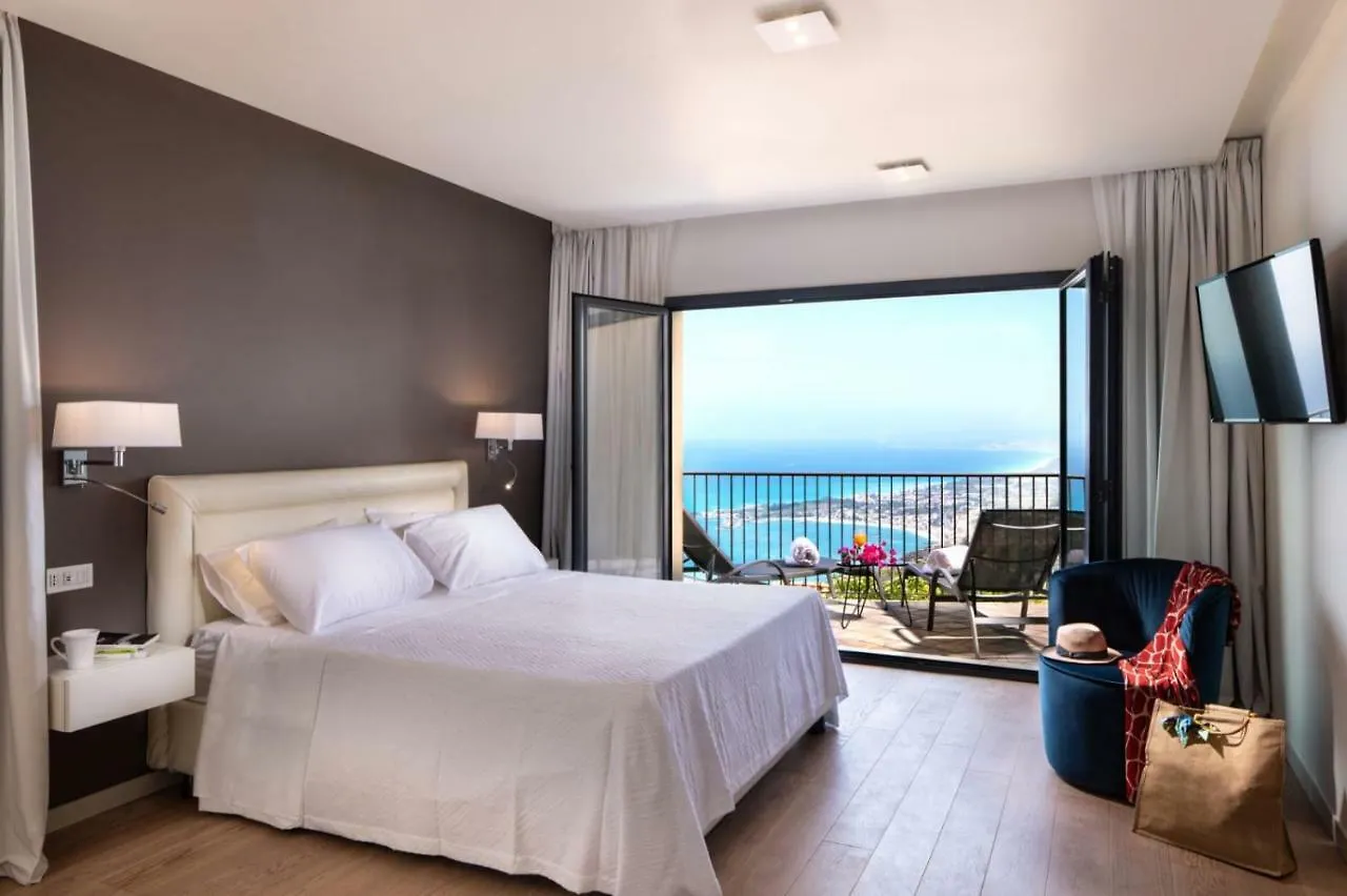 The View Luxury Apartments Taormina 0*,